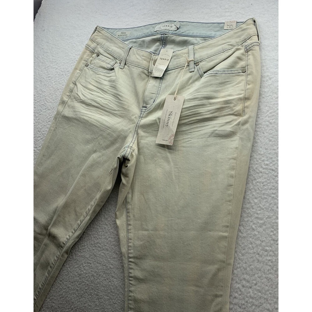 Torrid Sophia Skinny Jeans Plus Size 18 38x31 Bleached Denim Tapered Stretch - Picture 2 of 16